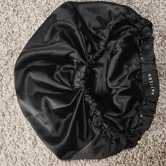 PATTERN BONNET - Picture 2 of 3